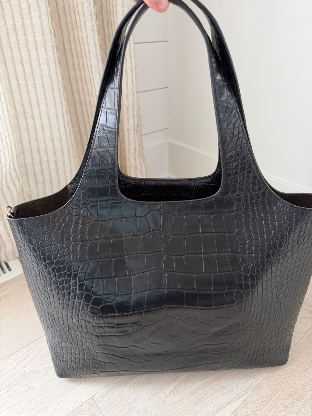 Cuyana Black Croc-Embossed Tote with Integrated Top Handles